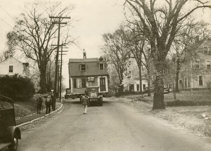 Birthplace Moving Down North Street